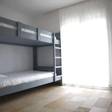 Cozy & Calm 3 Bedroom House With Garden